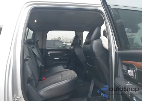 2014 Ram 2500 Laramie z USA, uszkodzony, nr VIN 3C6UR5FL5EG265853